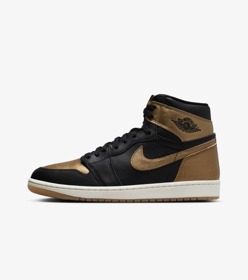 Air jordan 1 gold black on sale