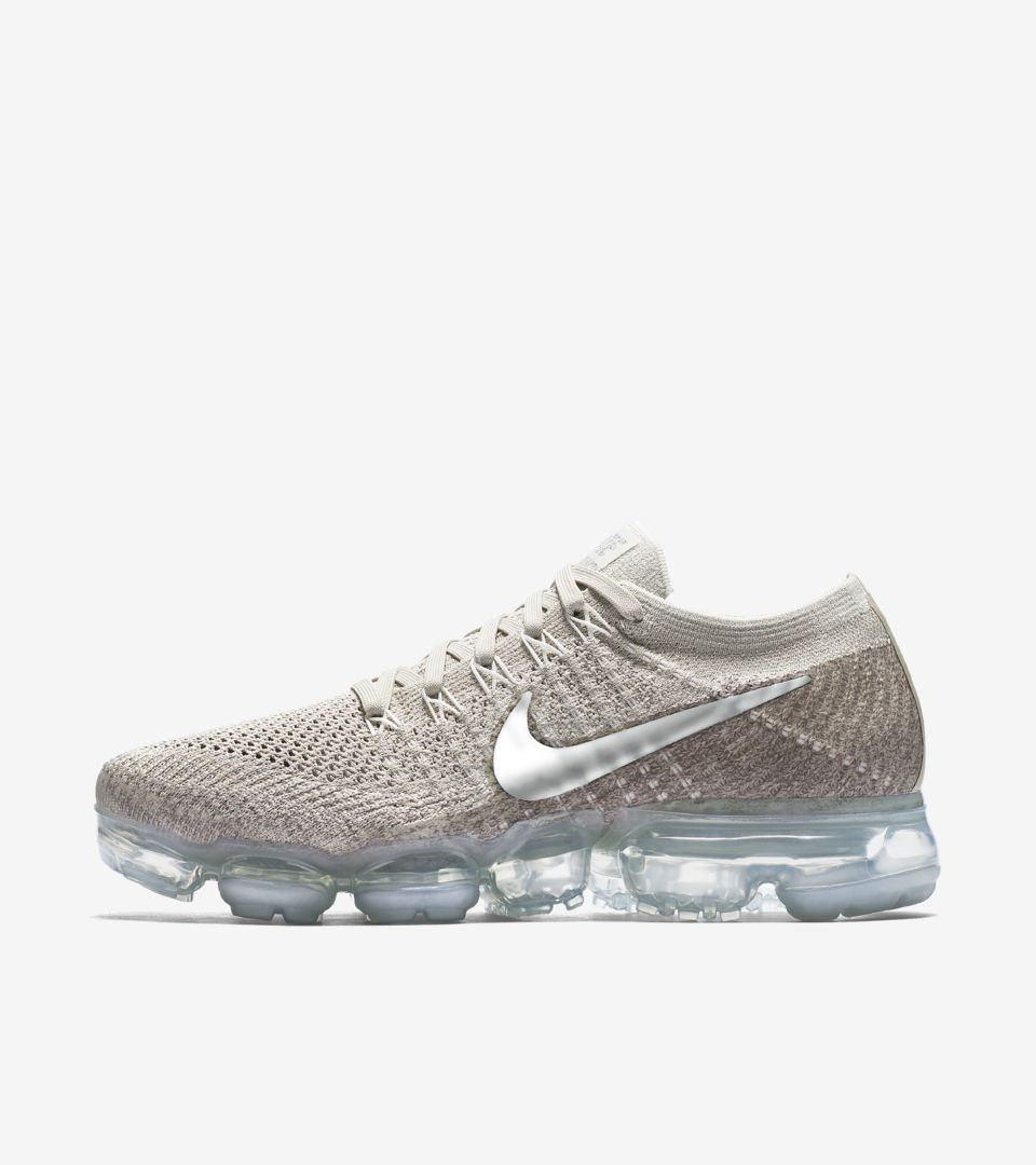 nike air vapormax string