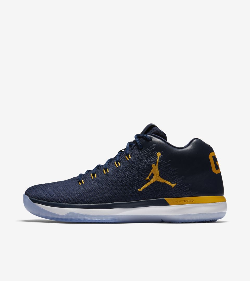 Air Jordan XXXI Low 'Michigan'. Nike SNKRS