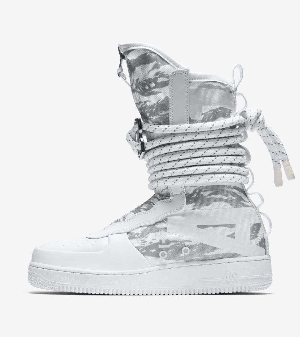Auto Recognition initial Nike SF Air Force 1 Hi 'Triple White' Release Date. Nike SNKRS