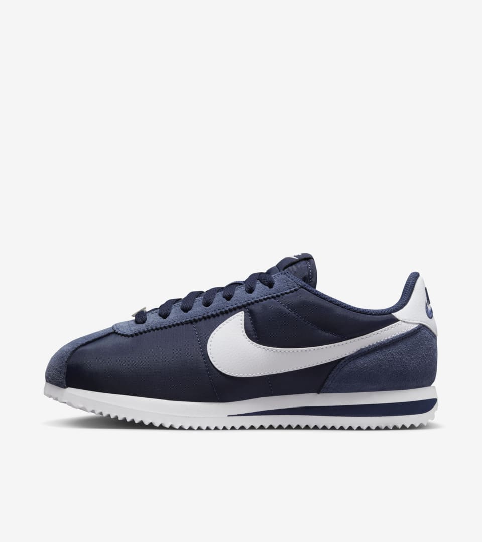 Mid top clearance nike cortez