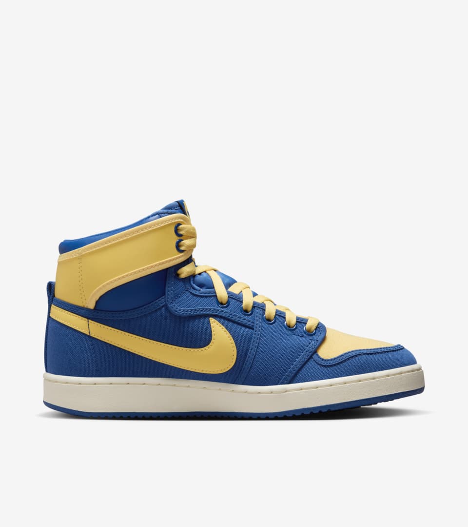 Gold and deals blue jordans