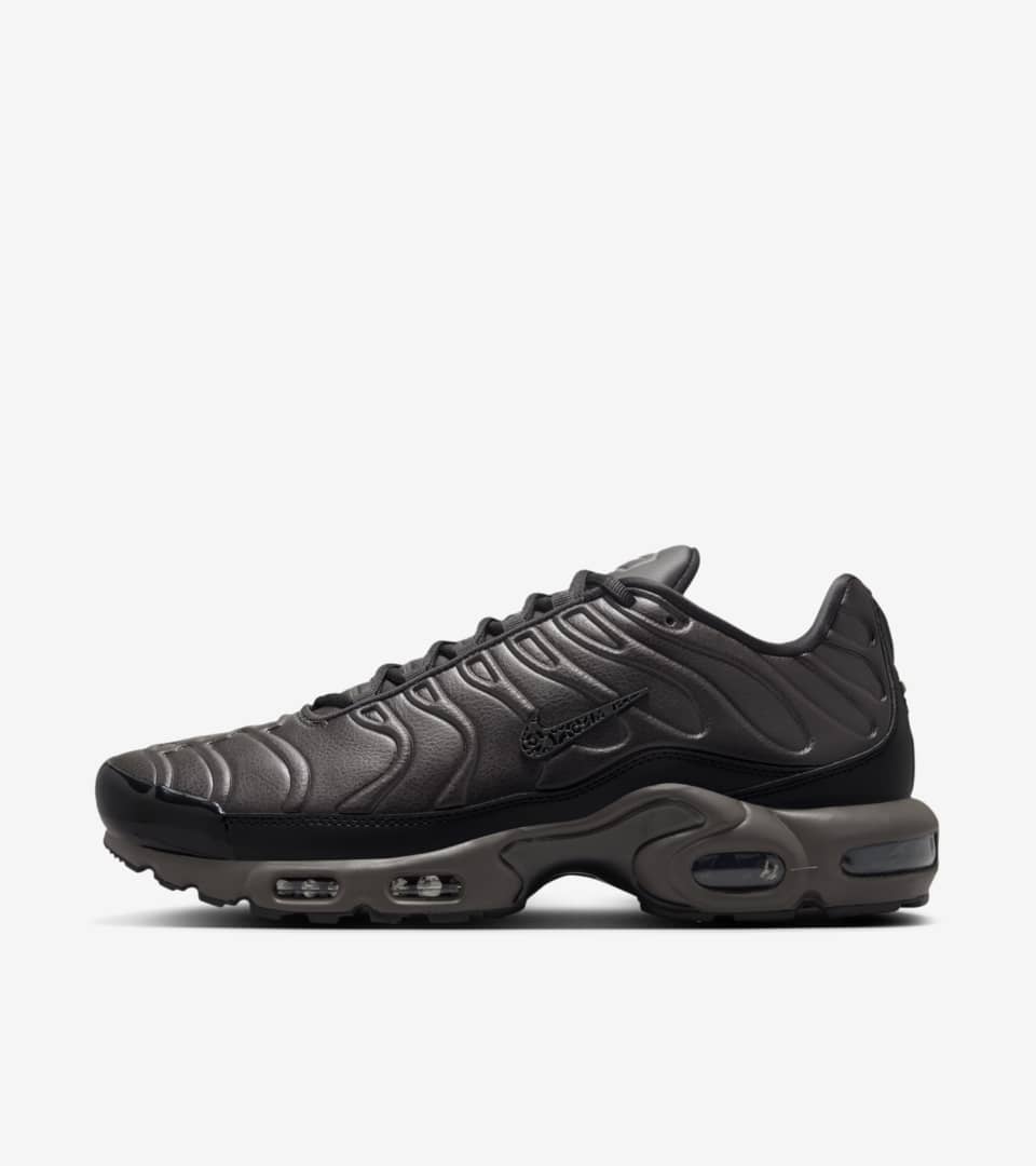 Air Max Plus Premium "Black Tea and Petra Brown" (HJ4519200) Data