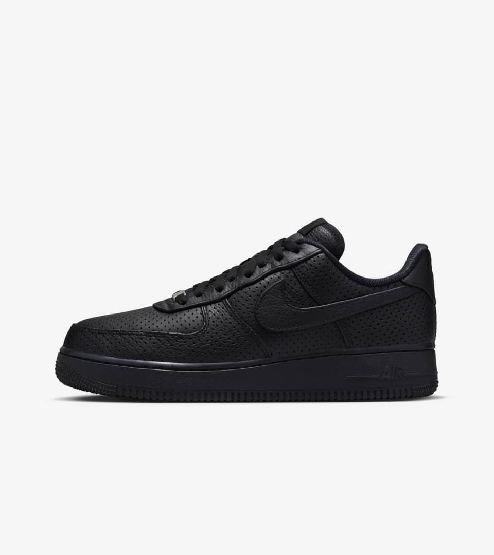 Air Force 1 'Black' (HF8189-001) Release Date