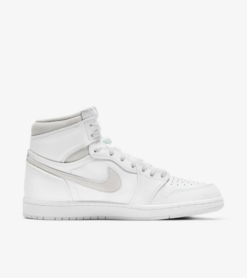 Air Jordan 1 High 85 ‚Neutral Grey' – datum uvedení. Nike⁠ SNKRS CZ