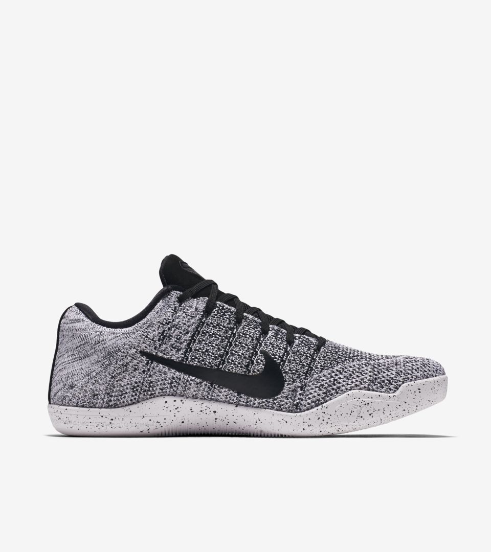 Kobe 11 elite hotsell low master of innovation