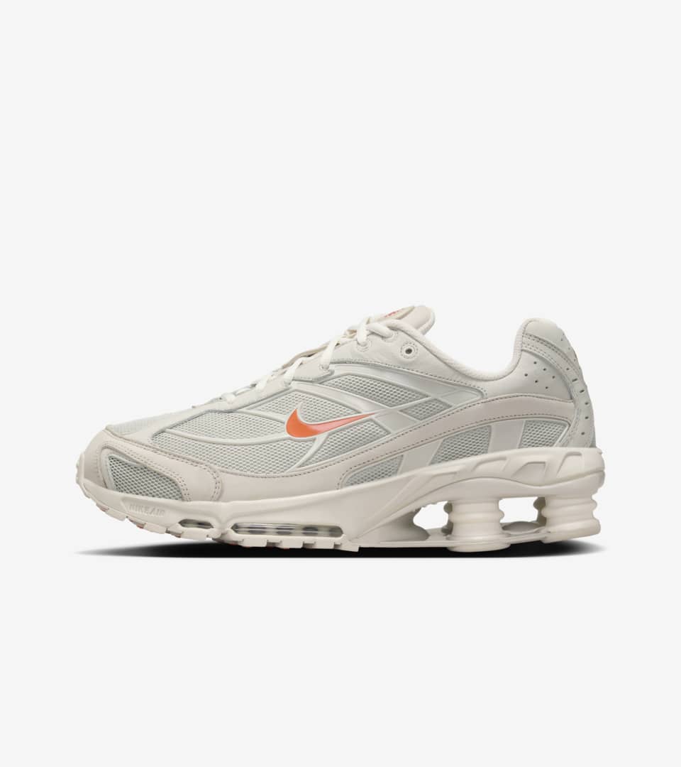 Shox Ride 2 Light Bone and Turf Orange HQ5412 072 Release Date. Nike SNKRS