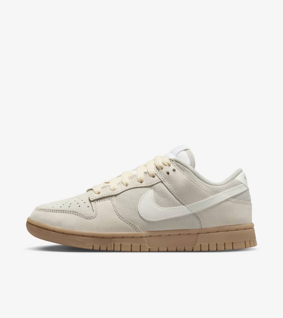 Women's Nike Dunk Low 'Hangul Day' (FQ8147-104) Release Date. Nike SNKRS IN