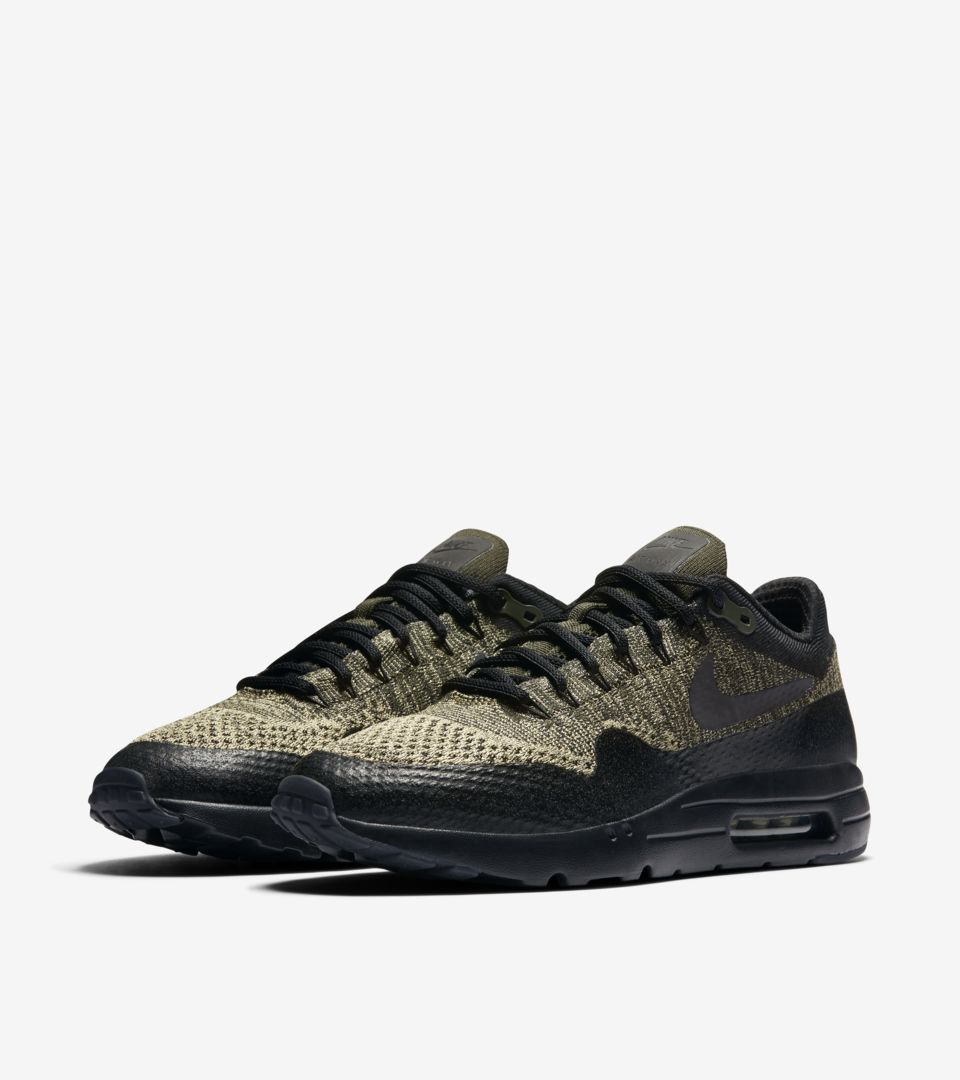 air max 1 flyknit olive