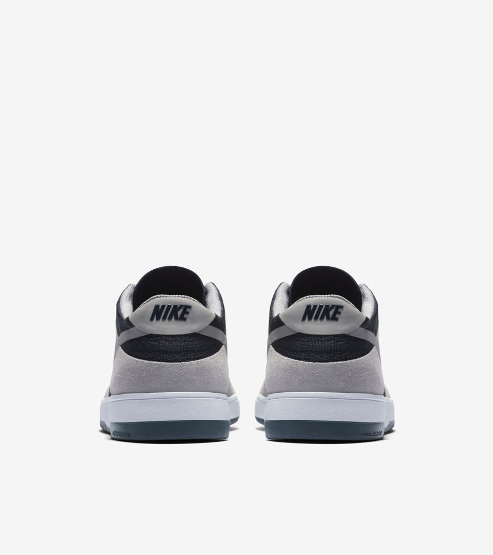 Nike Dunk low black とMedium Grey 28.5cm