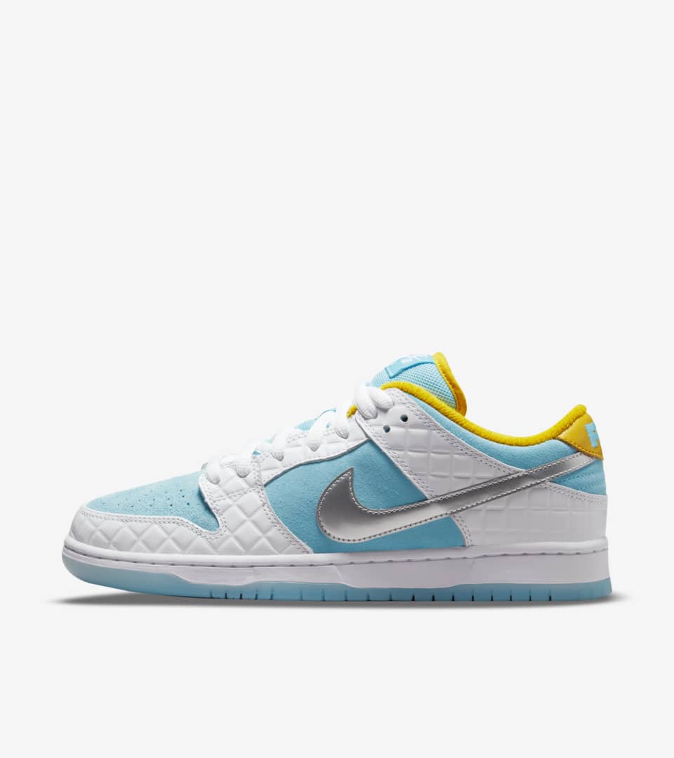 Nike公式 Sb ダンク Low プロ Ftc Dh7687 400 Nike Sb Dunk Low Pro Qs Nike Snkrs Jp