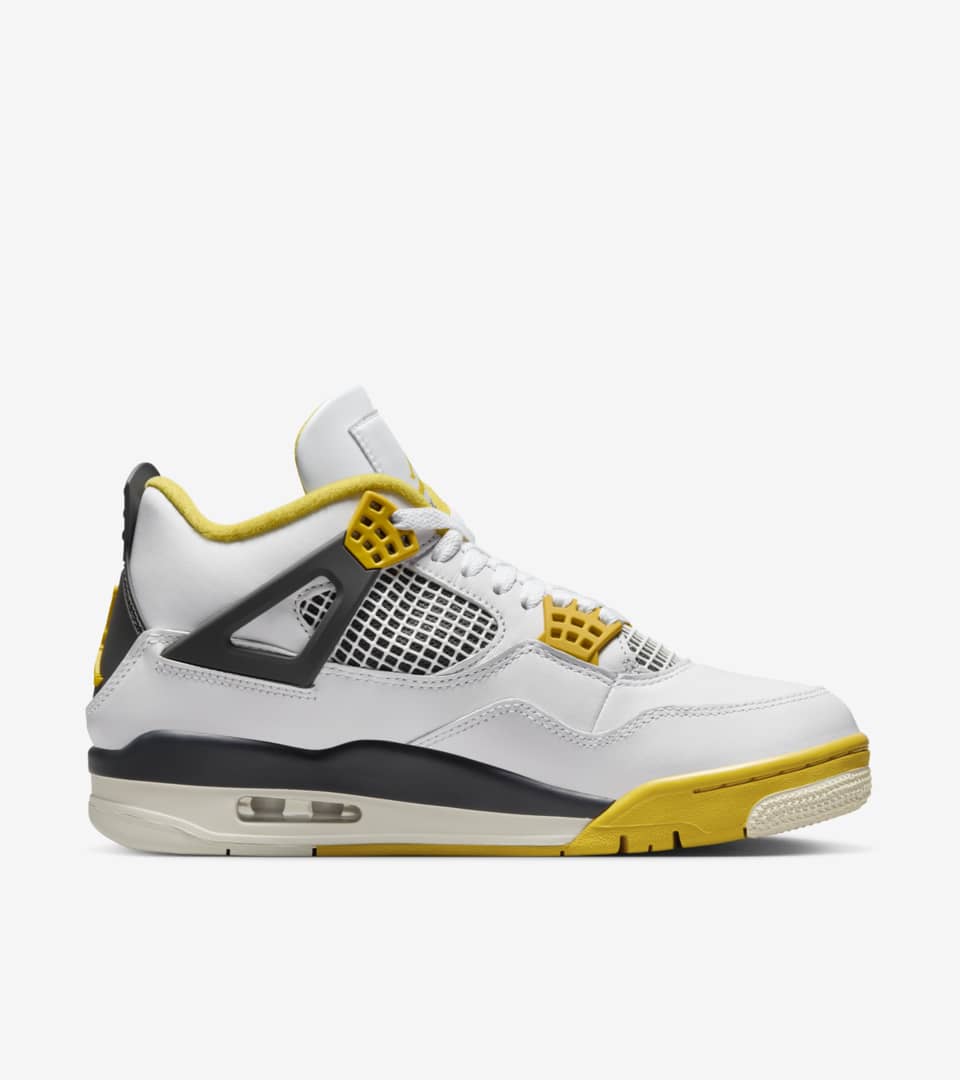 Air Jordan 4 Retro