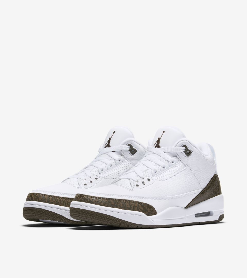 jordan mocha 3 footlocker