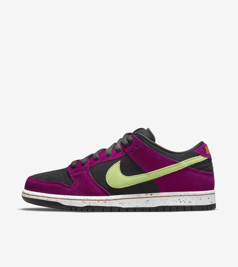 SB Dunk Low Pro “Red Plum” — дата релиза. Nike SNKRS RU