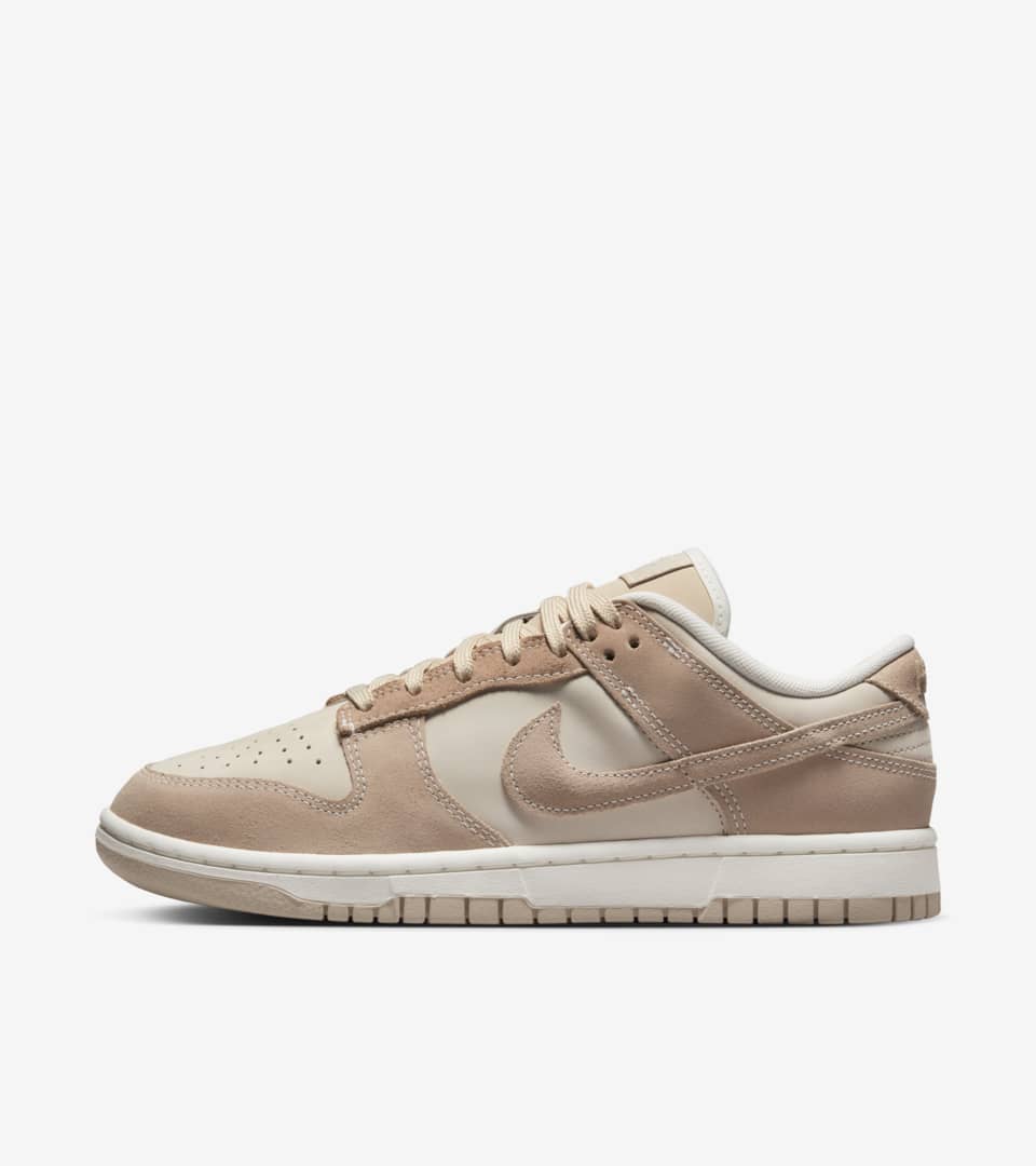 womens nike dunks low