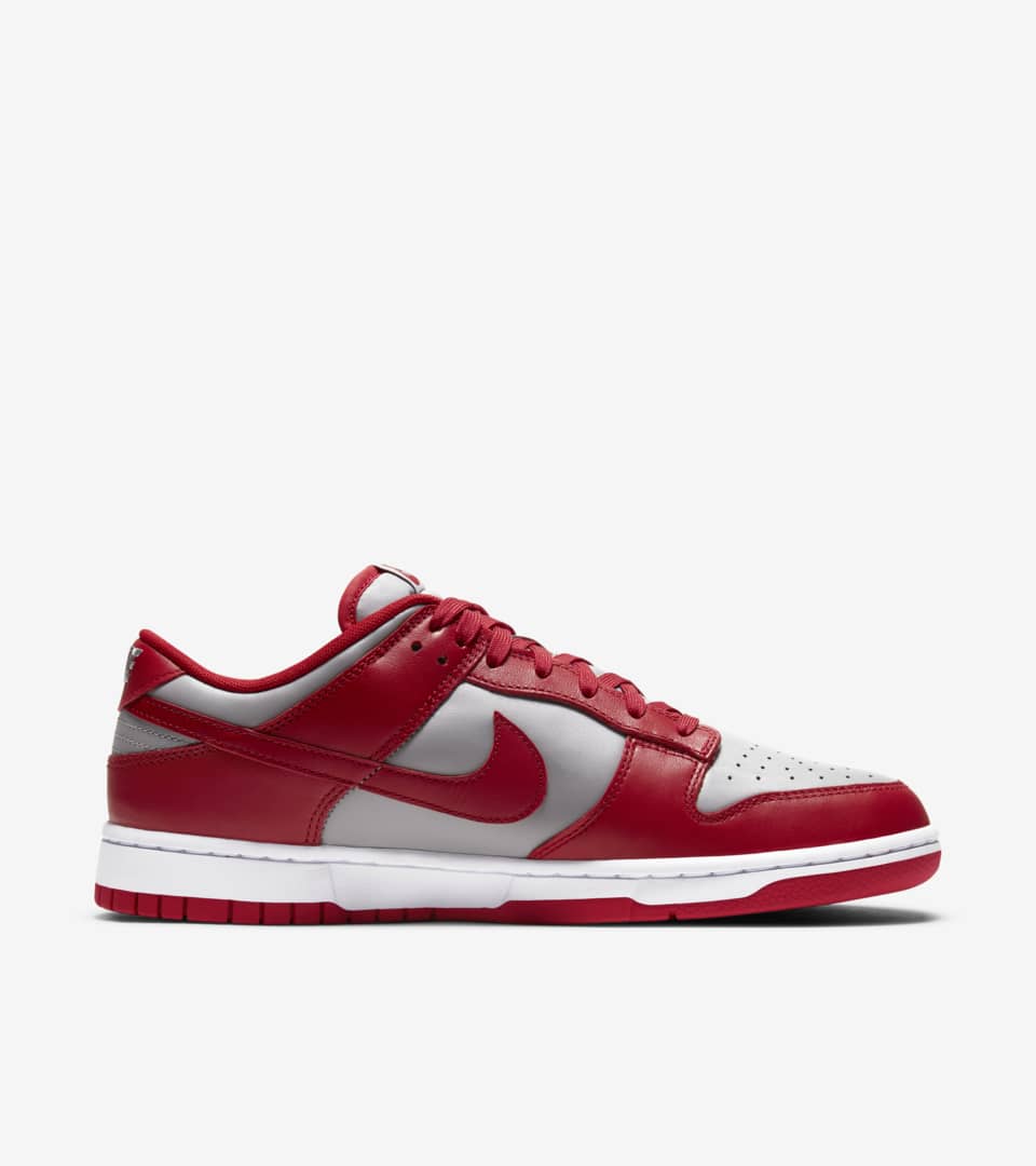 nike dunks low red