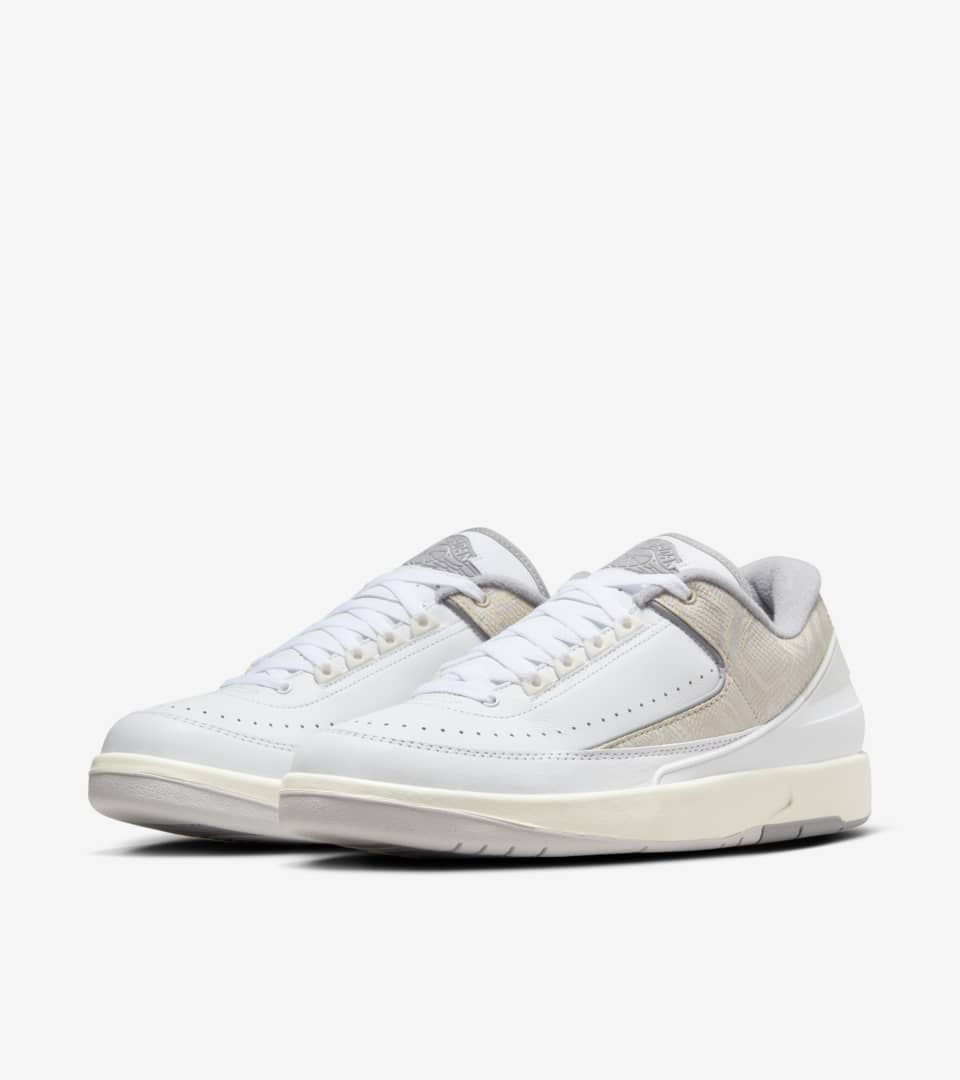 Nike jordan hotsell 2 low