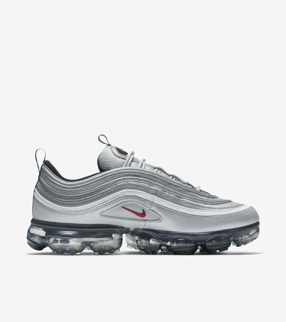 red and grey vapormax 97