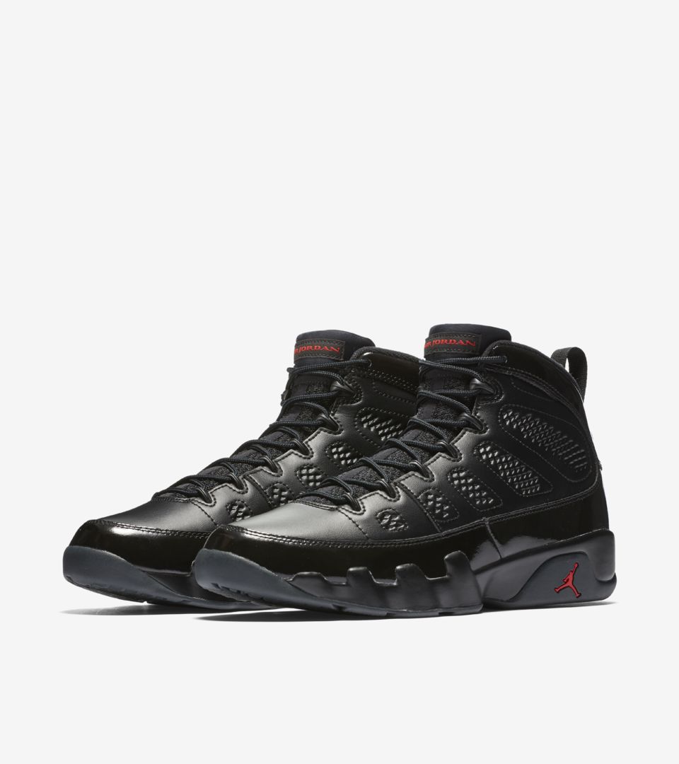 black jordan 9 retro