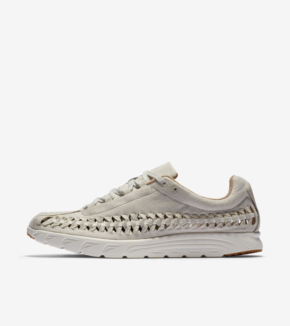 Women's Nike Mayfly Woven 'Light Bone'. Nike SNKRS