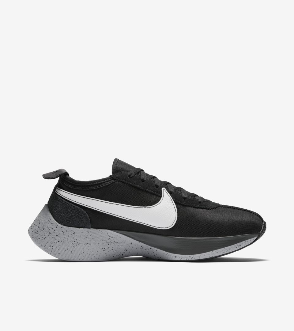 Moon racer nike on hot sale feet