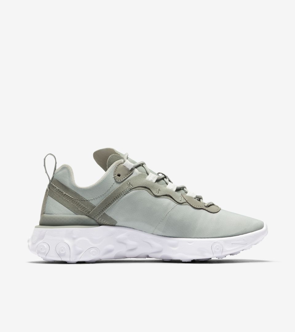 Women S Nike React Element 55 Mica Green White Light Silver Release Date Nike Snkrs