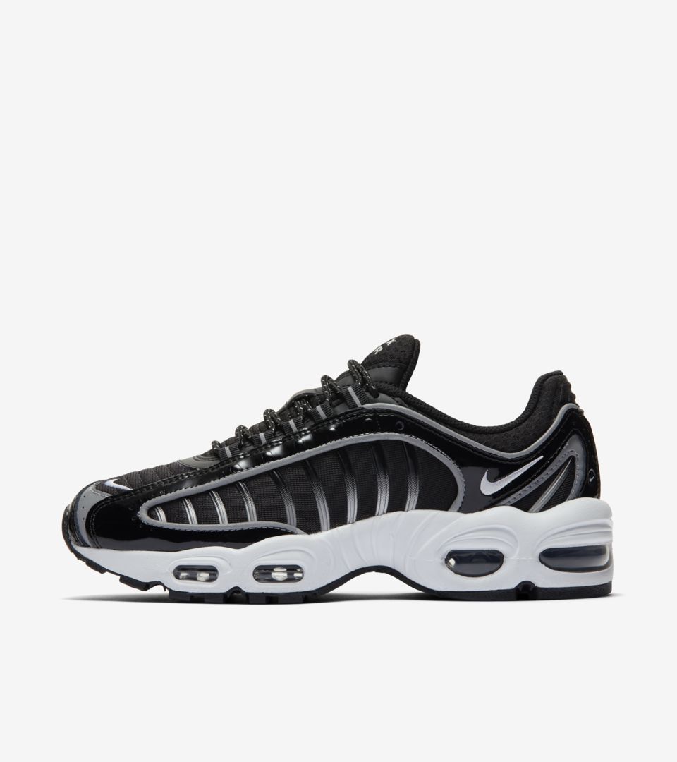 Women's Air Max Tailwind '99 'Black/White' Release Date. Nike SNKRS MY