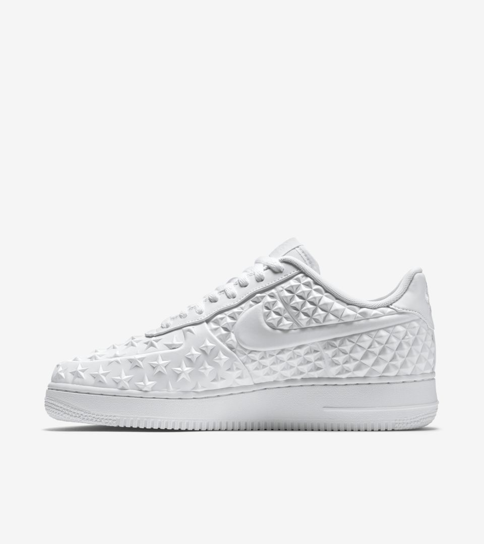 Nike Air Force 1 Low Day White'. Nike SNKRS