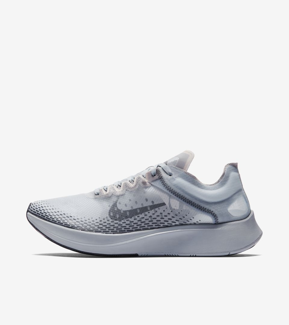 nike zoom fly fast sp