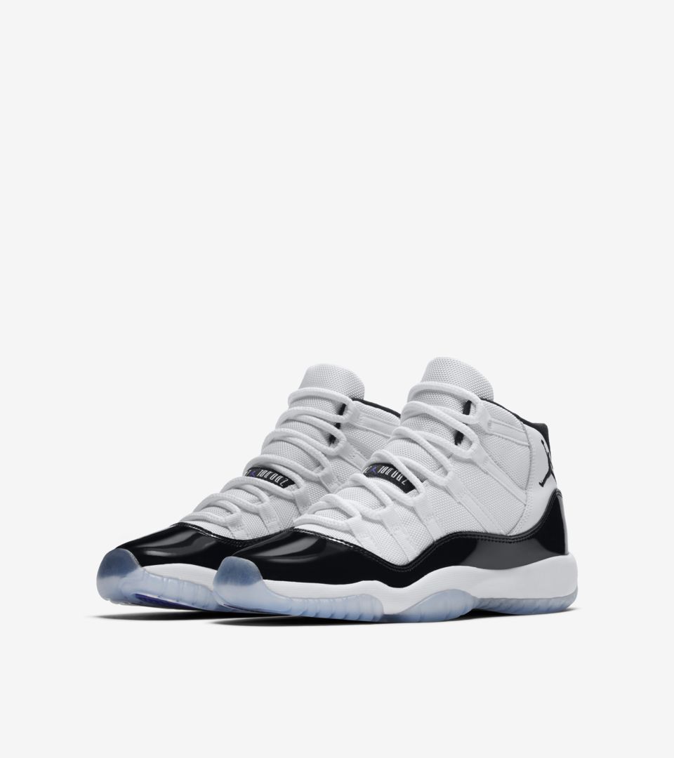 white air jordan 11