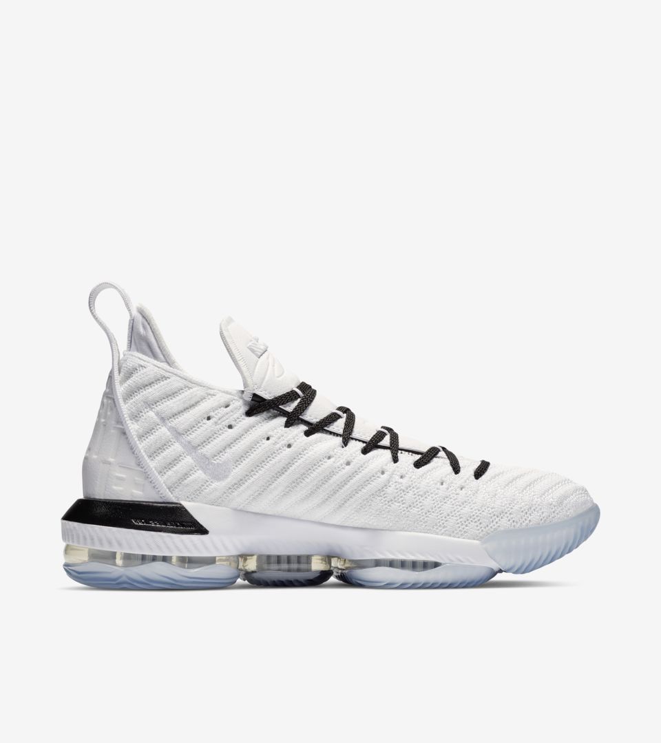 Nike Lebron 16 Equality White 27cm靴/シューズ