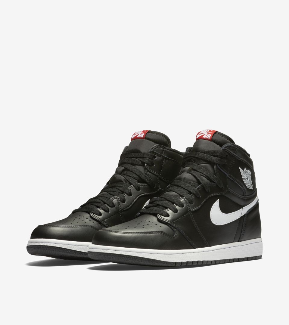 Air Jordan 1 Retro High OG 'Black & White' Release Date. Nike SNKRS