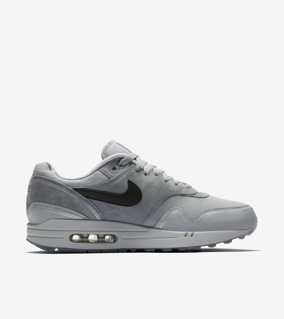 Nike Air Max 1 WE Night' Release Date. Nike SNKRS