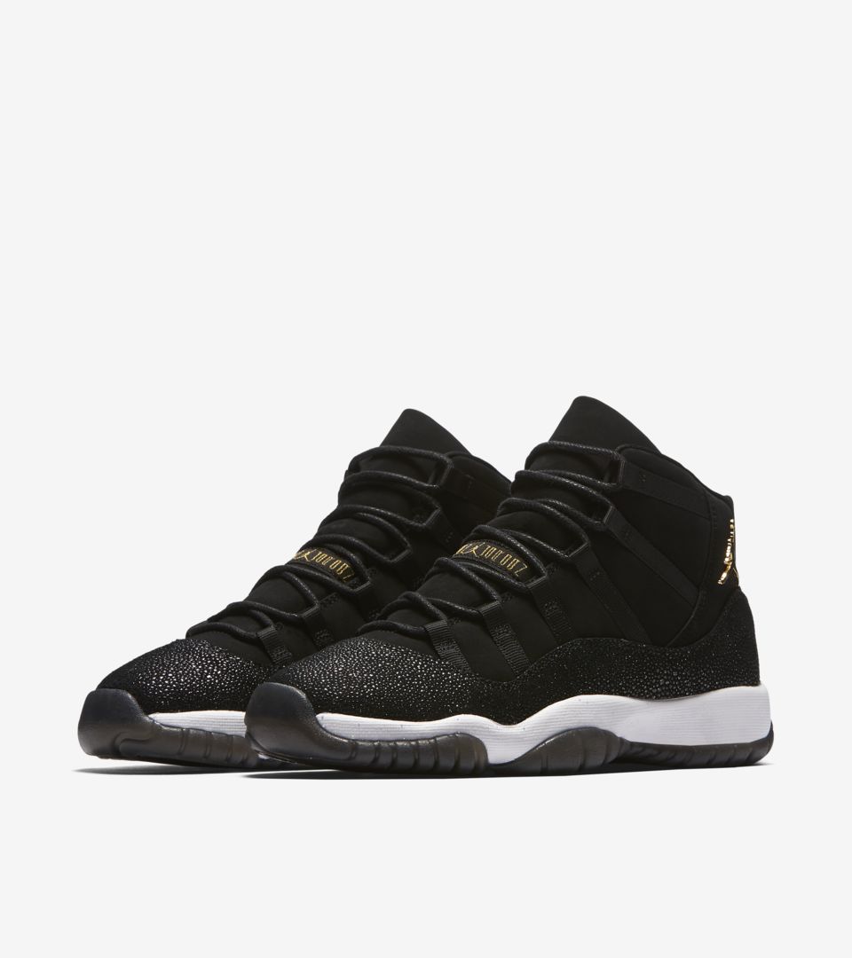 jordan retro 11 heiress black