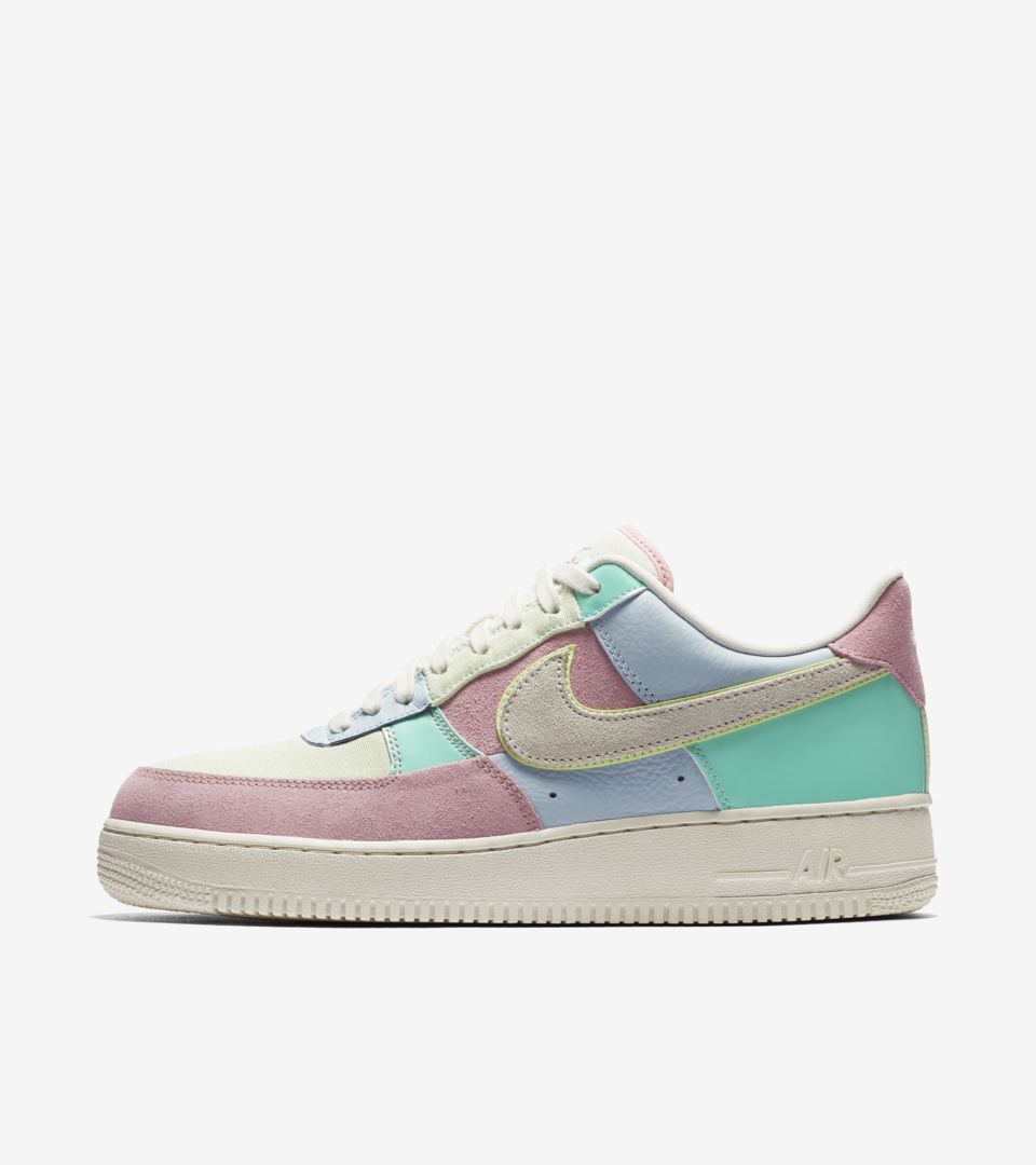 Nike Air Force 1 Low 'Ice Blue & Sail' Release Date. Nike SNKRS FI