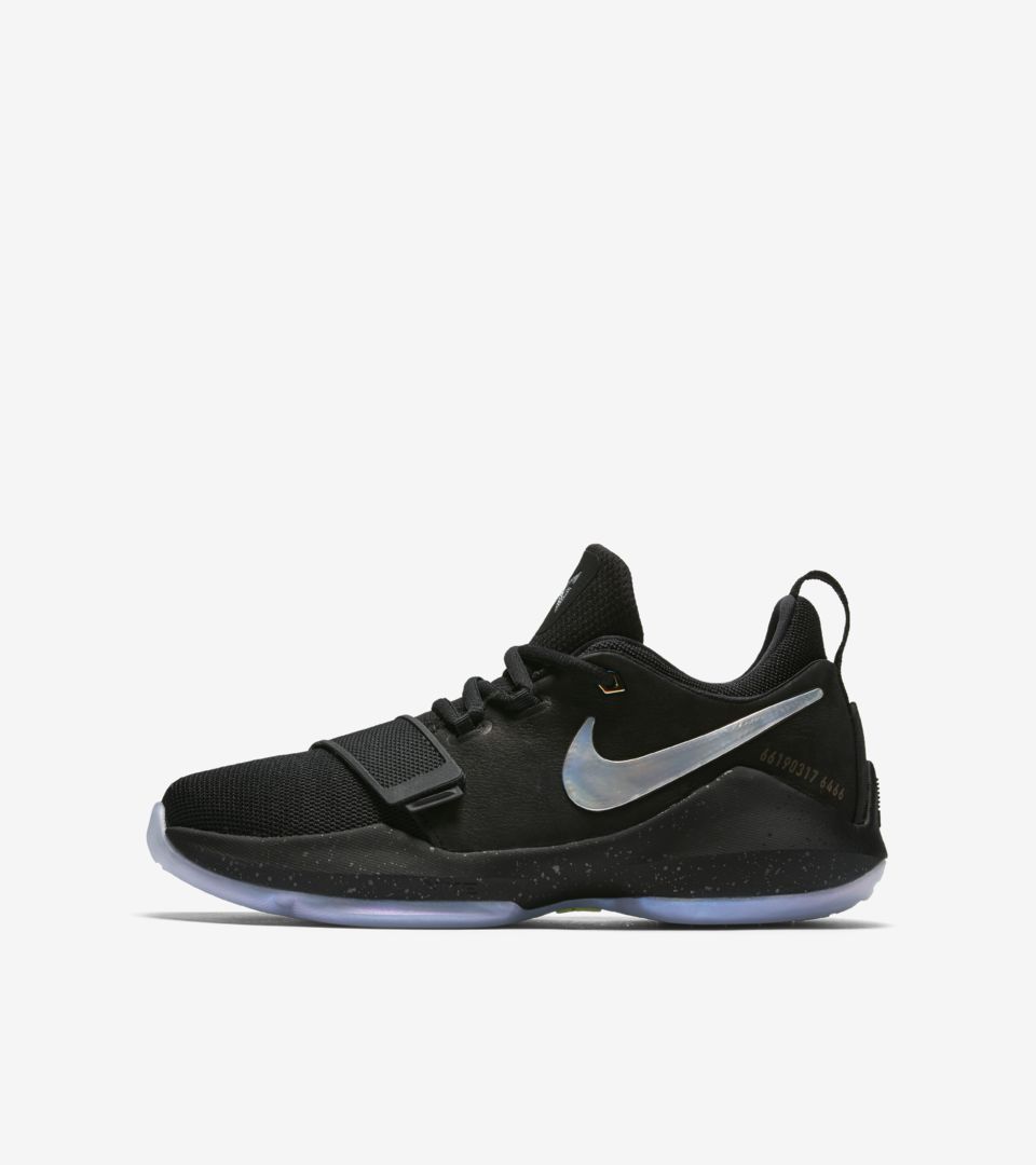 Nike PG1 'Shining'. Nike SNKRS