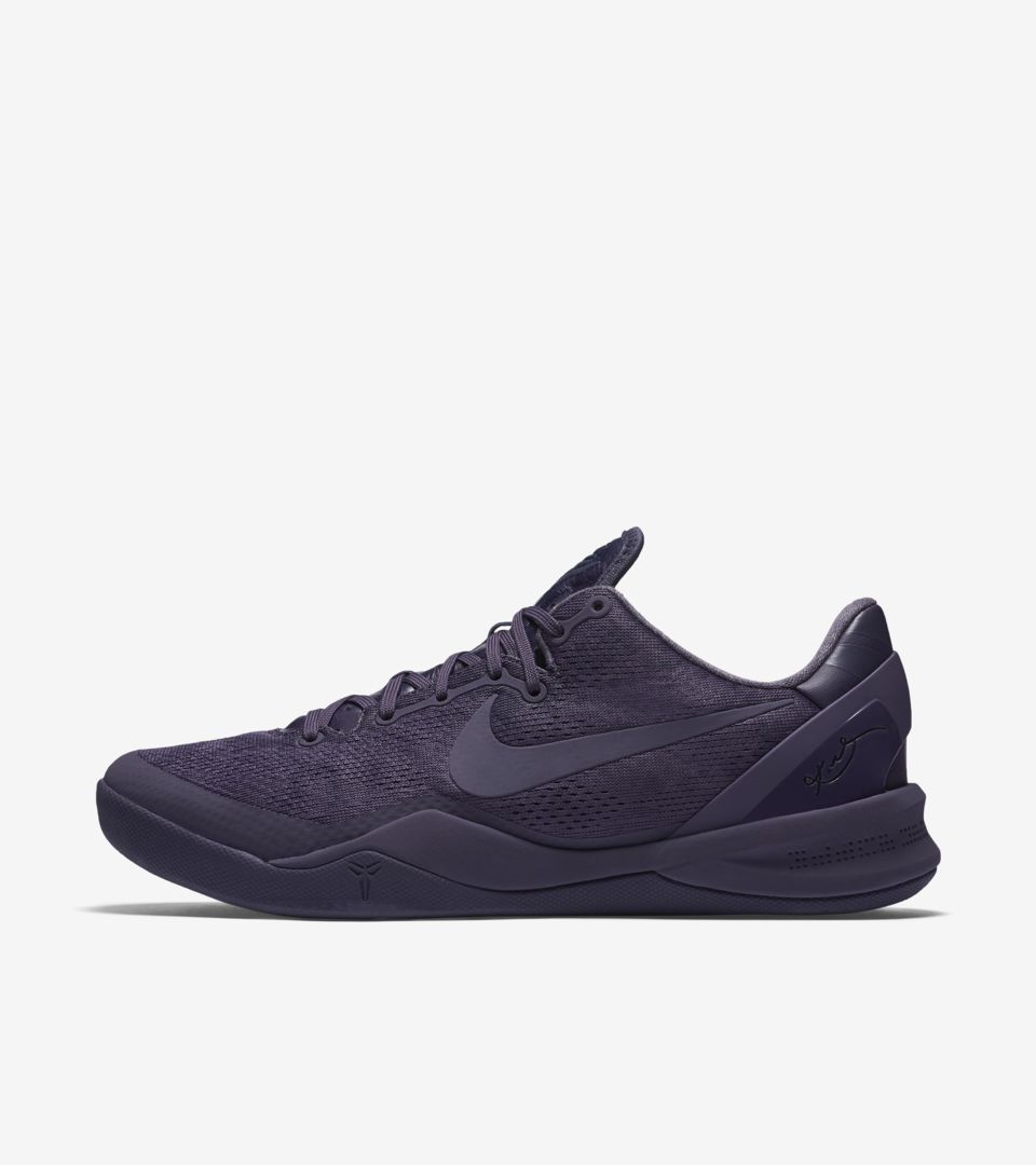 Nike store kobe 8s