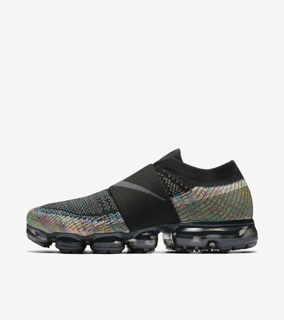 Cyber Monday 2017: Nike Air Vapormax Moc Multicolor Release Date