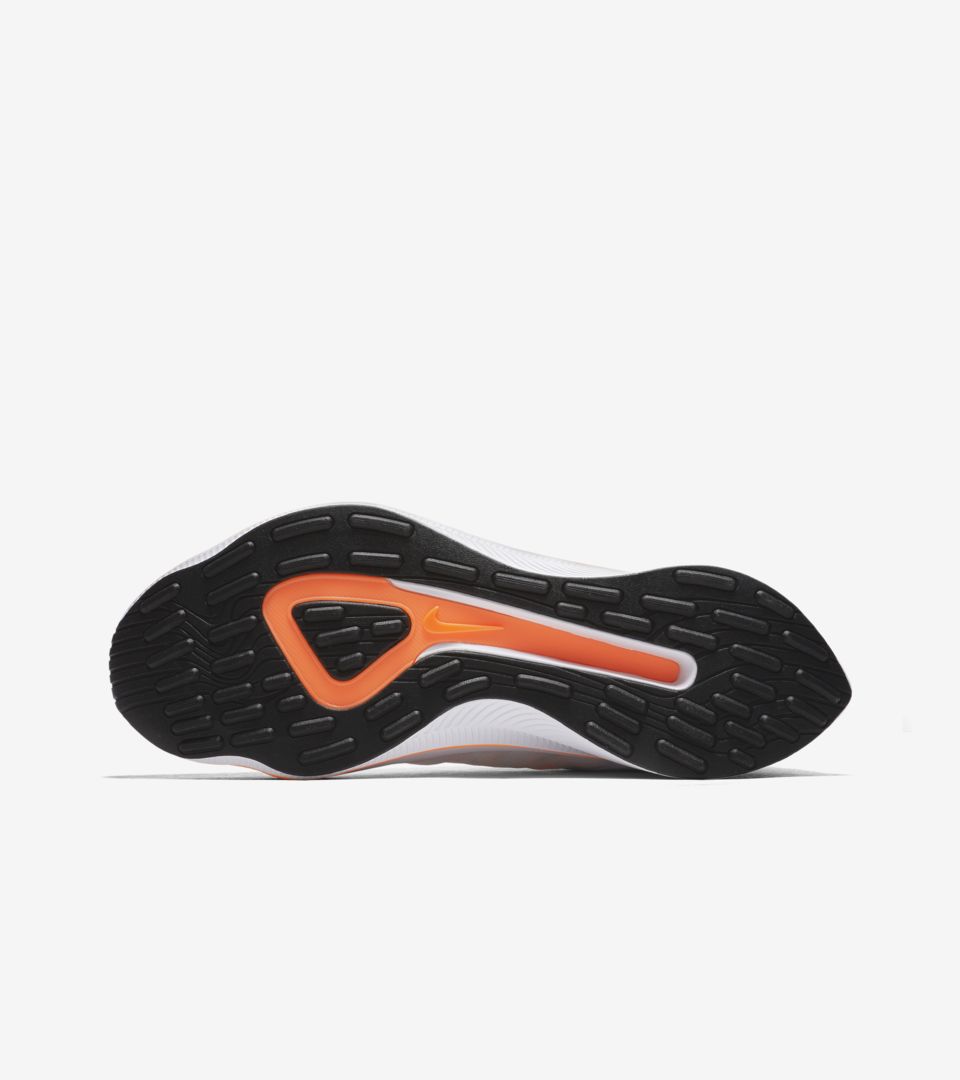 Fecha de lanzamiento de las Nike EXP-X14 SE &amp; Black Wolf Grey &amp; Total Orange". Nike SNKRS