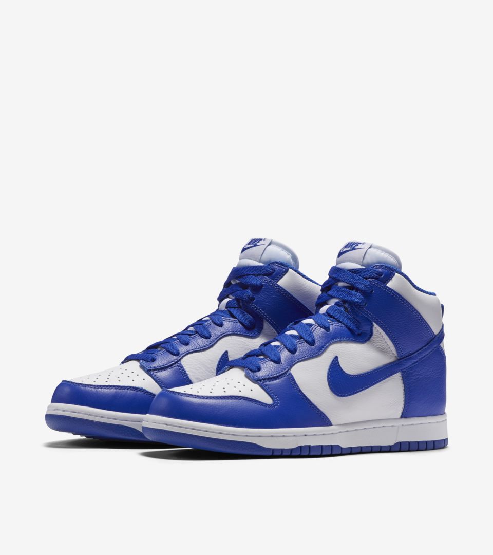 nike dunk low white blue