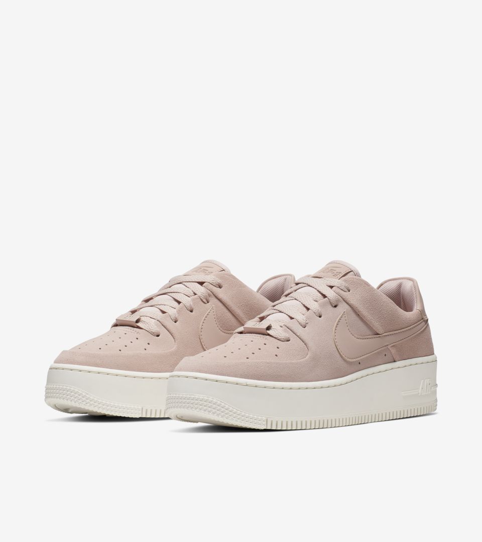 Nike Women's Air Force 1 Sage Low 'Particle Beige & Phantom' Release Date جهاز نسبريسو