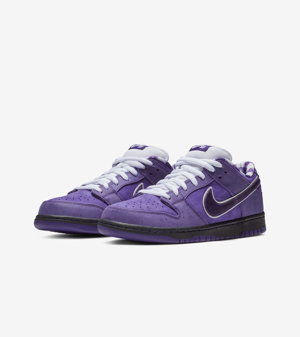 purple nike