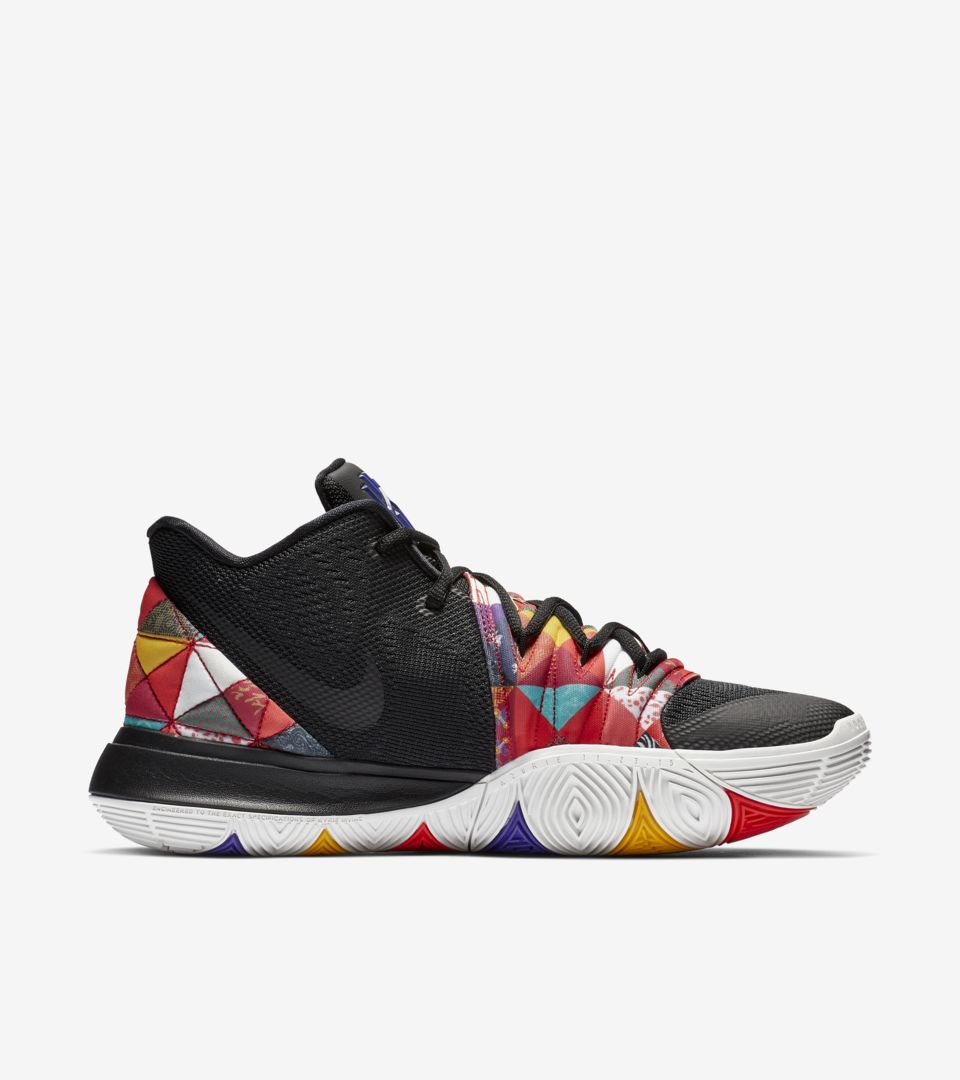 kyrie 5 new year
