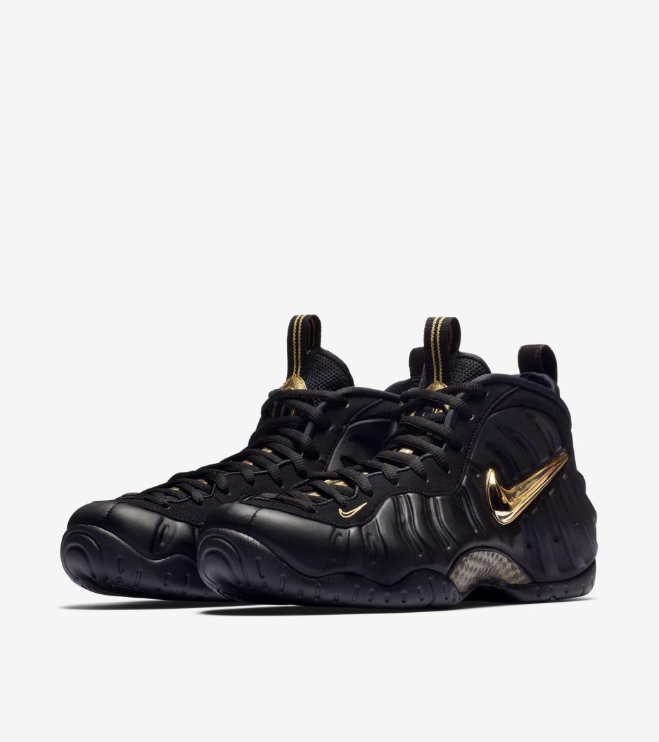 nike air foamposite pro black and gold