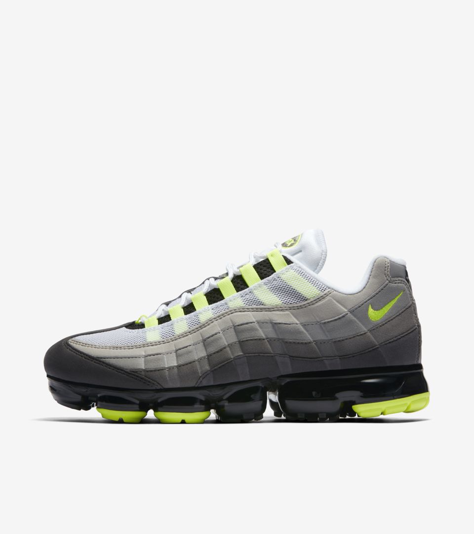 nike air max 95 vapormax neon