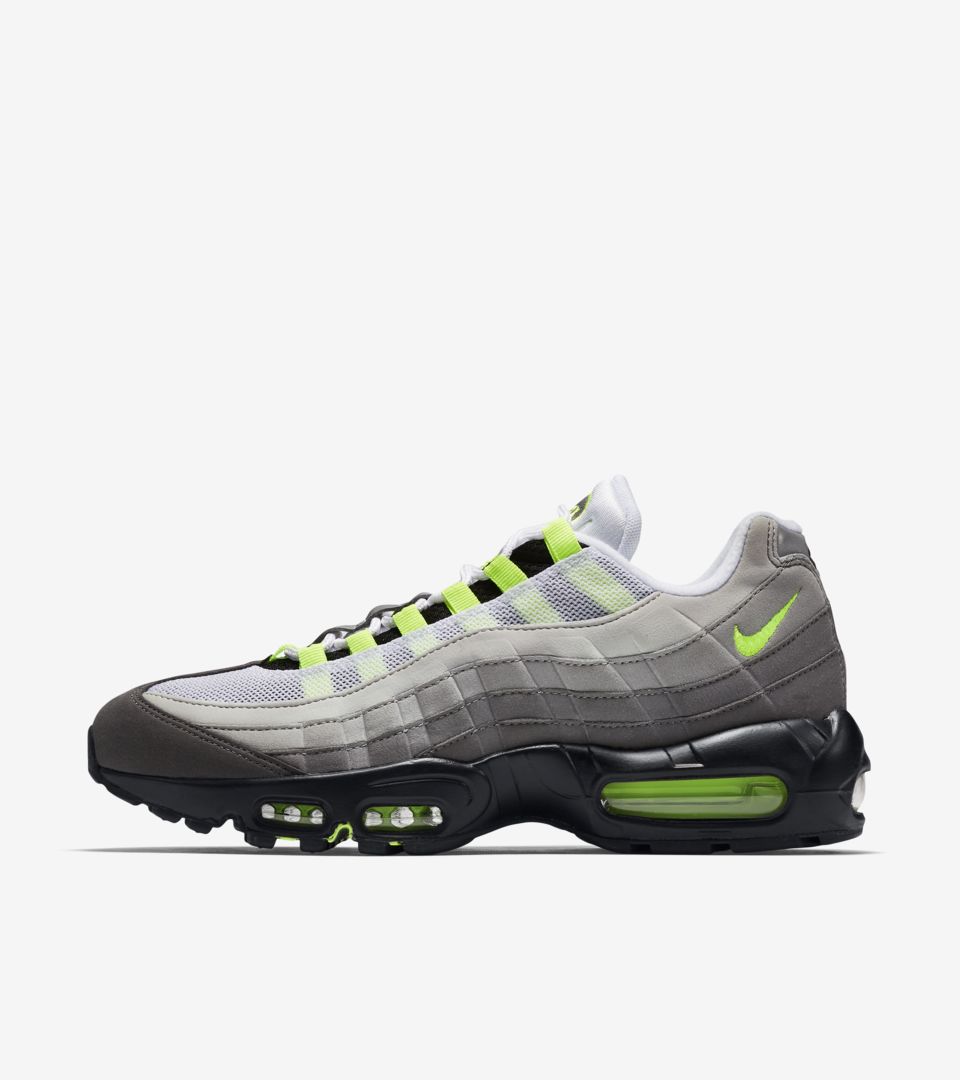 Immersion Unfortunately George Eliot Nike Air Max 95 'Neon'. Nike SNKRS