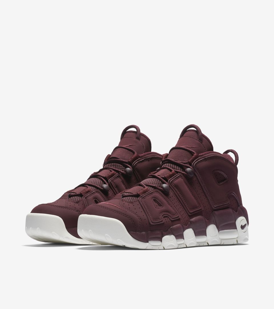 More Uptempo 'Night Maroon'. Nike SNKRS SG