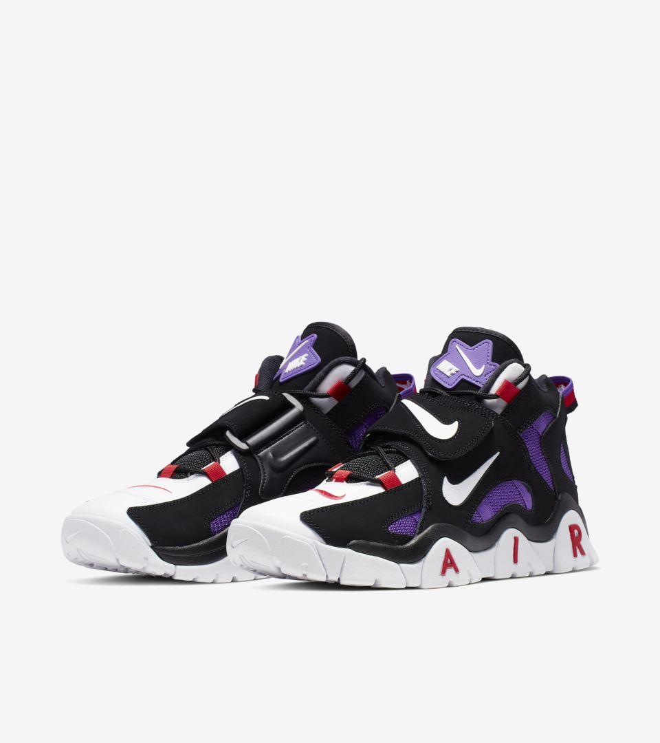 Nike Air Barrage Mid