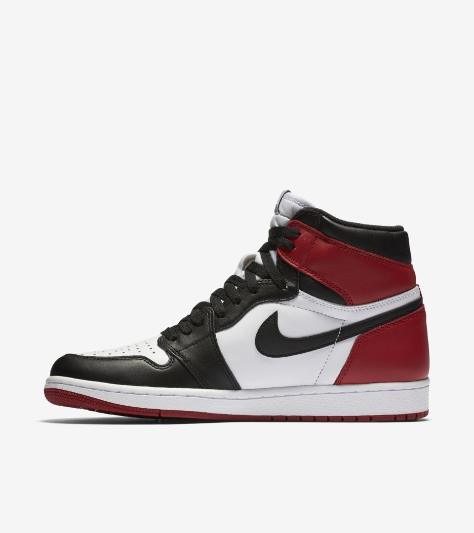 black and red air jordan