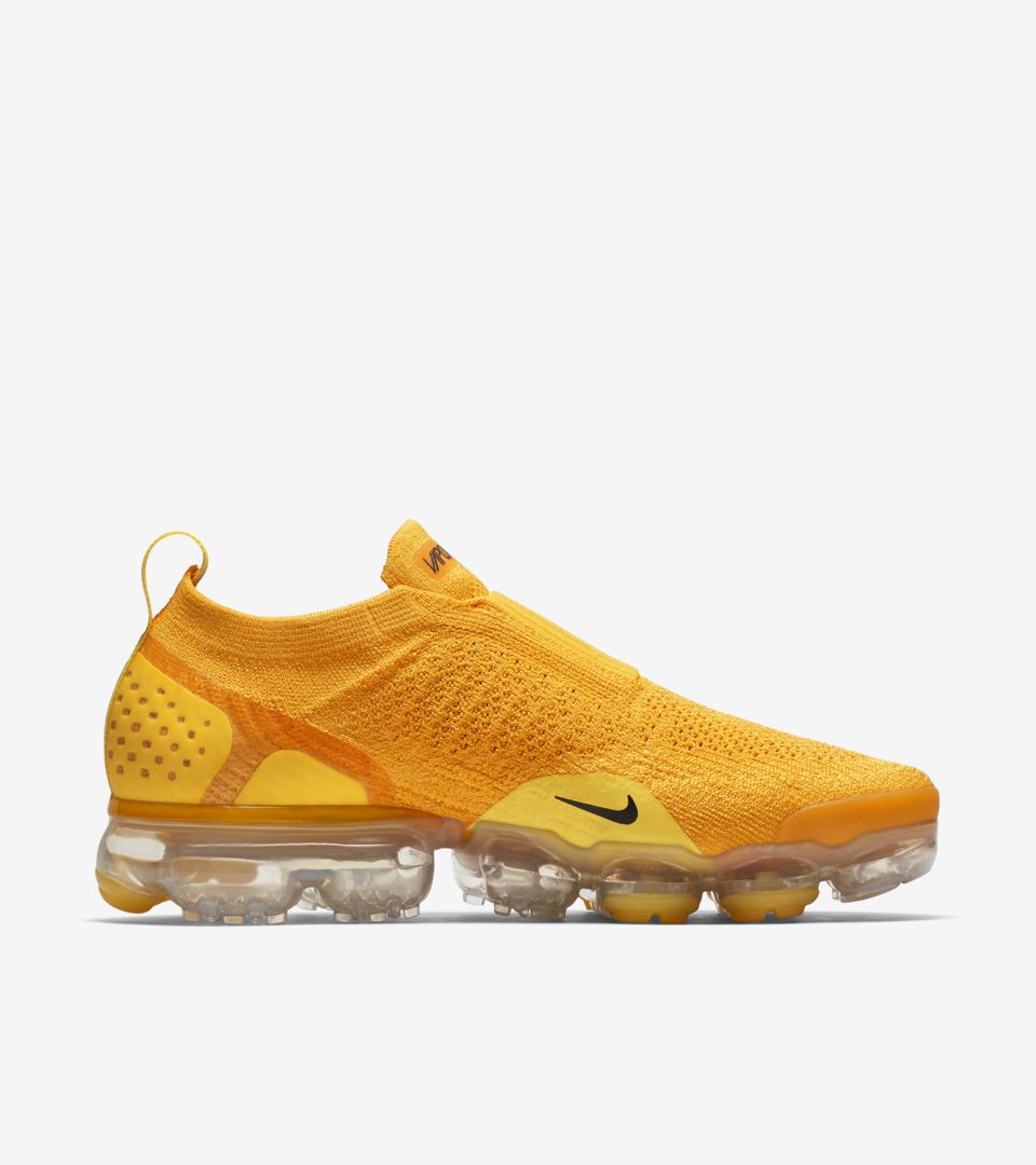 Air Vapormax Moc 2 'University Gold 